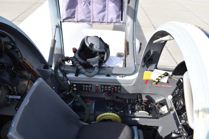 cabina Grob G 520